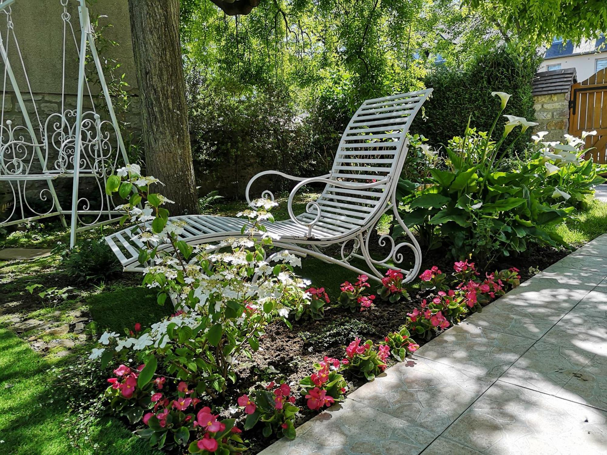 La Roseliere Maison Plain Pied Confortable Belle Decoration Jardin Magnifique 10 Mn A Pied Centre Ville Bayeux Proche Plages Du Debarquement Exteriör bild